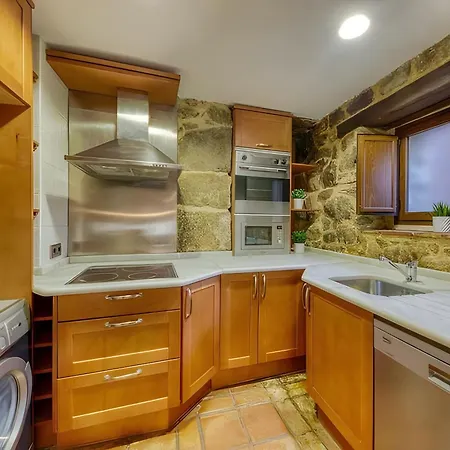 Cuesta Del Reloj * Piedralaves