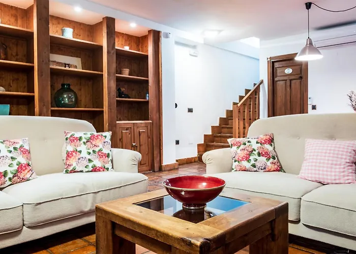 Casa de Campo Cuesta Del Reloj Piedralaves