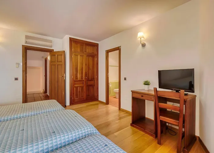 Cuesta Del Reloj * 피에드랄라베스